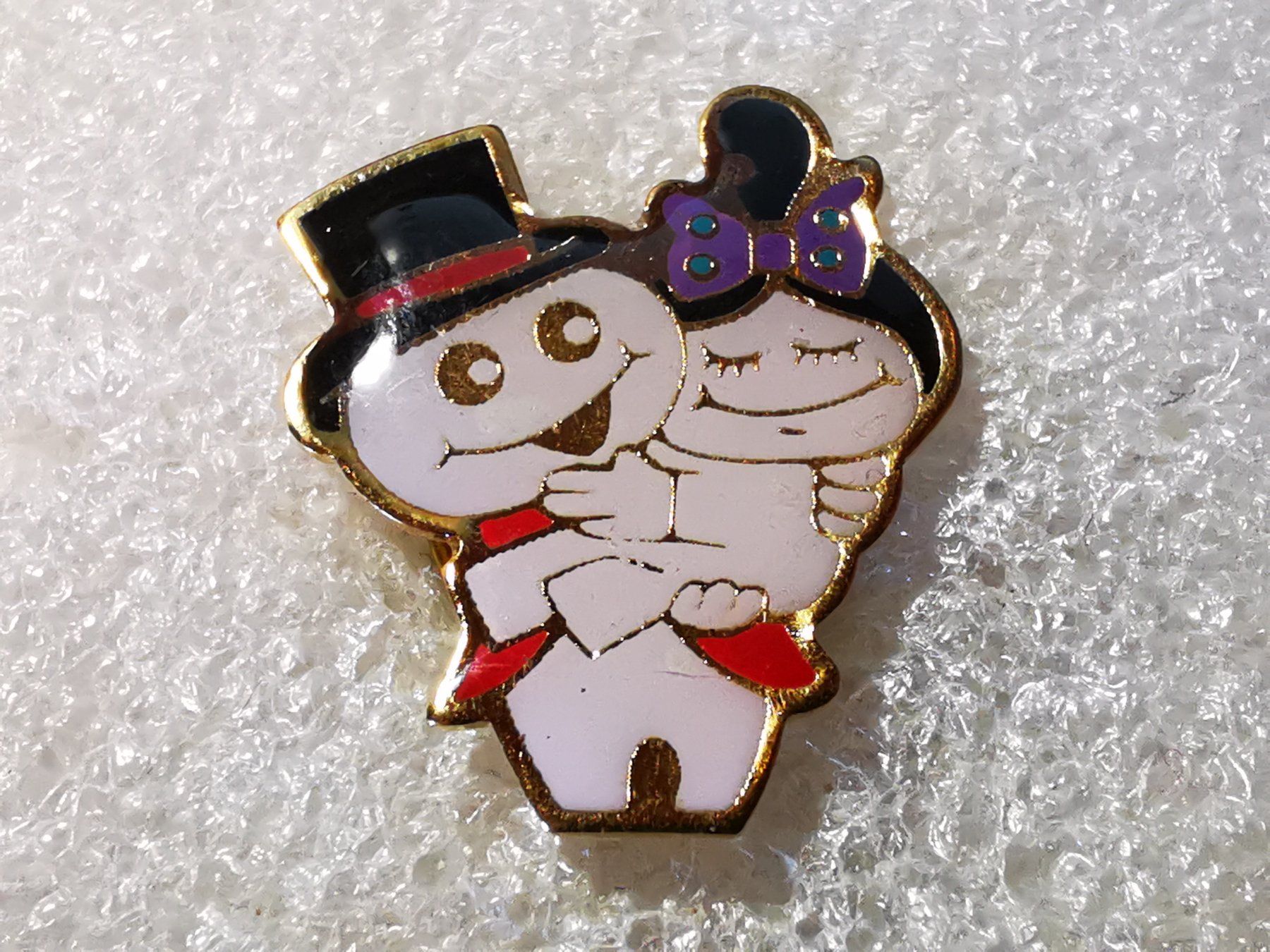 Placchette & Badge: Ansteckpin 30: Maga Bio – Usato da Oppligen venduto da Pin-Fall-Shop