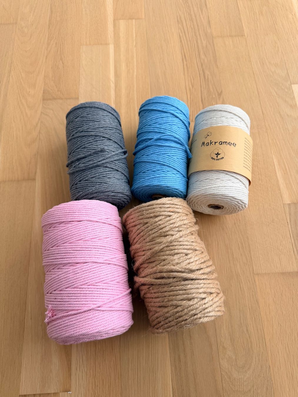 Cordelettes & Fils: 5 Makramee Seile bunt gebraucht – D'occasion à Brunnen par Moona22