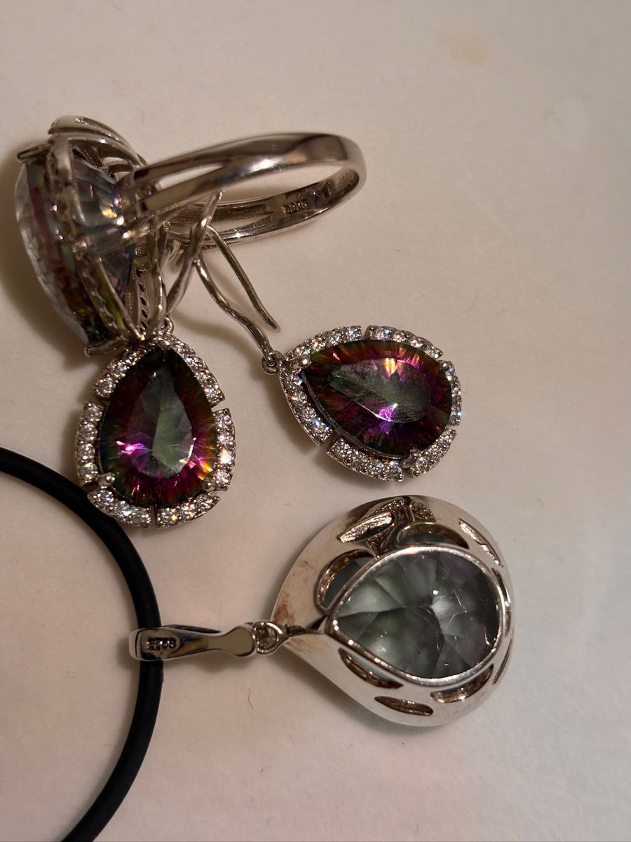 Altri gioielli: Set gioielli mistici arcobaleno: anello, orecchini, braccial – Nuovo (secondo la descrizione) da Paradiso venduto da fio_mhn6 3