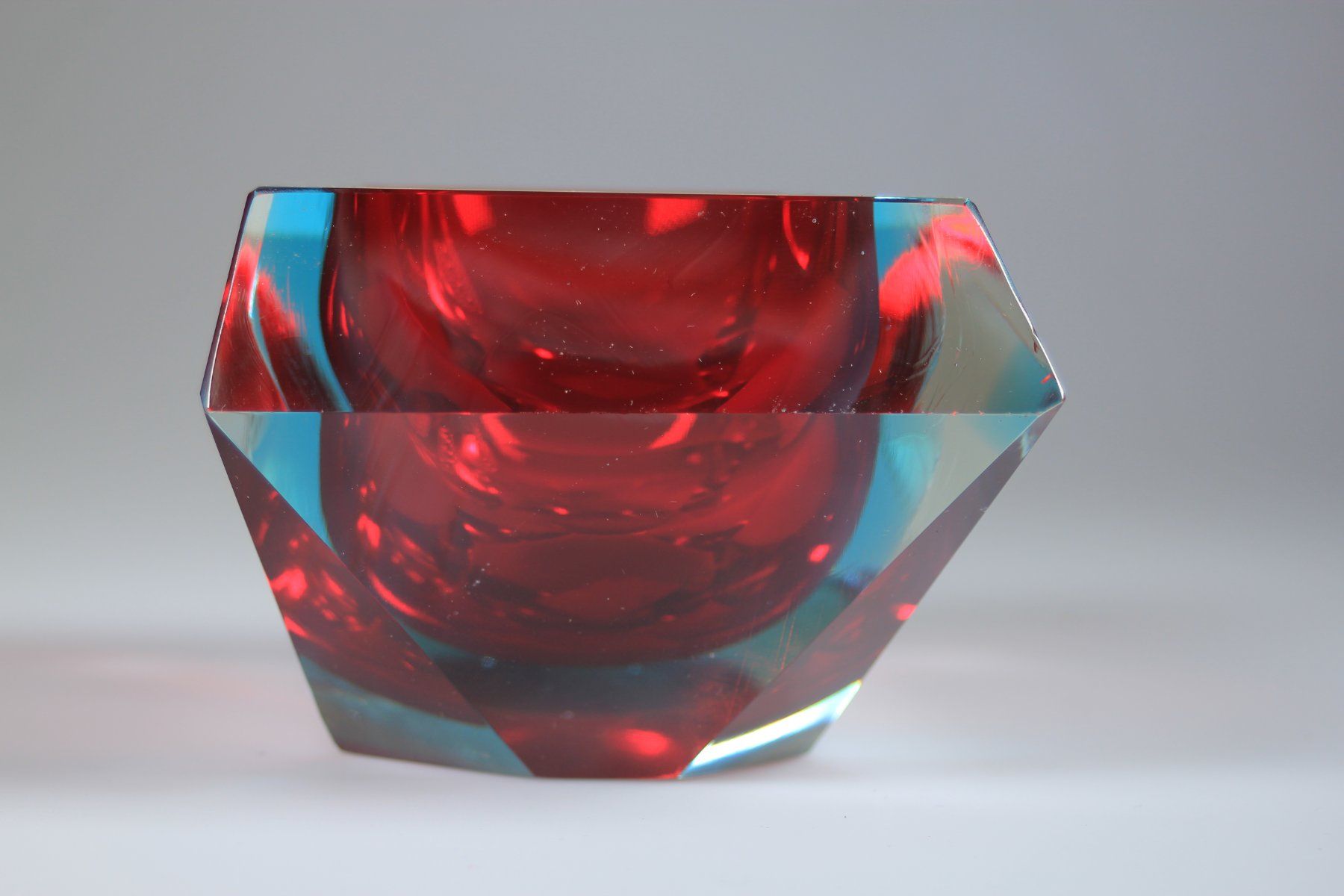 Murano Aschenbecher: Murano Sommerso Glas Aschenbecher – Gebraucht aus Basel von IRMAundFRED 4
