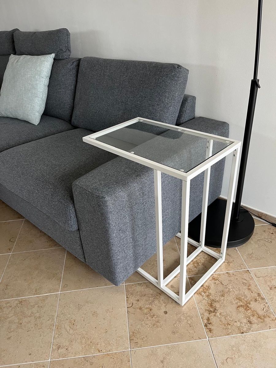 Tische: Weißer Laptoptisch - Sofabeistelltisch – Neu (gemäss Beschreibung) aus Zürich von col_5g6c 1