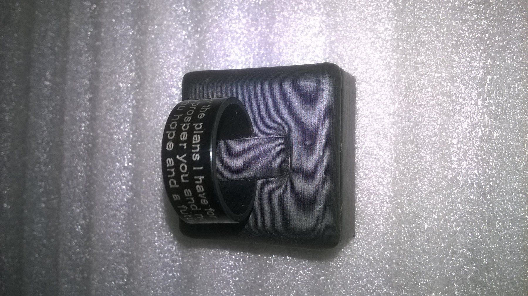 Anelli: ring edelsthal schwarz mit schreiben,,,glanzig – Nuovo (secondo la descrizione) da Basel venduto da bijoutrie_4 2