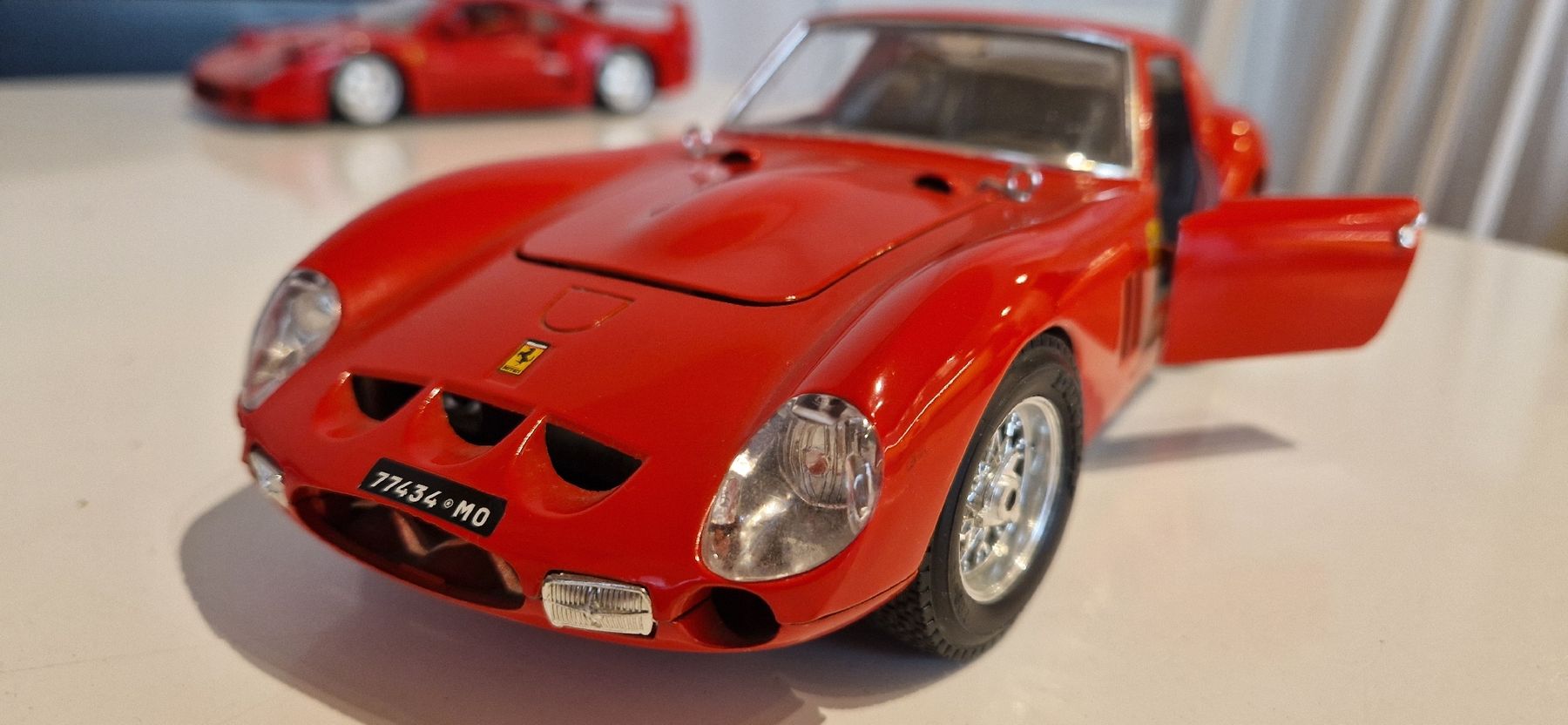 Bburago Modellini d'auto: Ferrari GTO 250   – Usato da Burgdorf venduto da maj_swz8 2