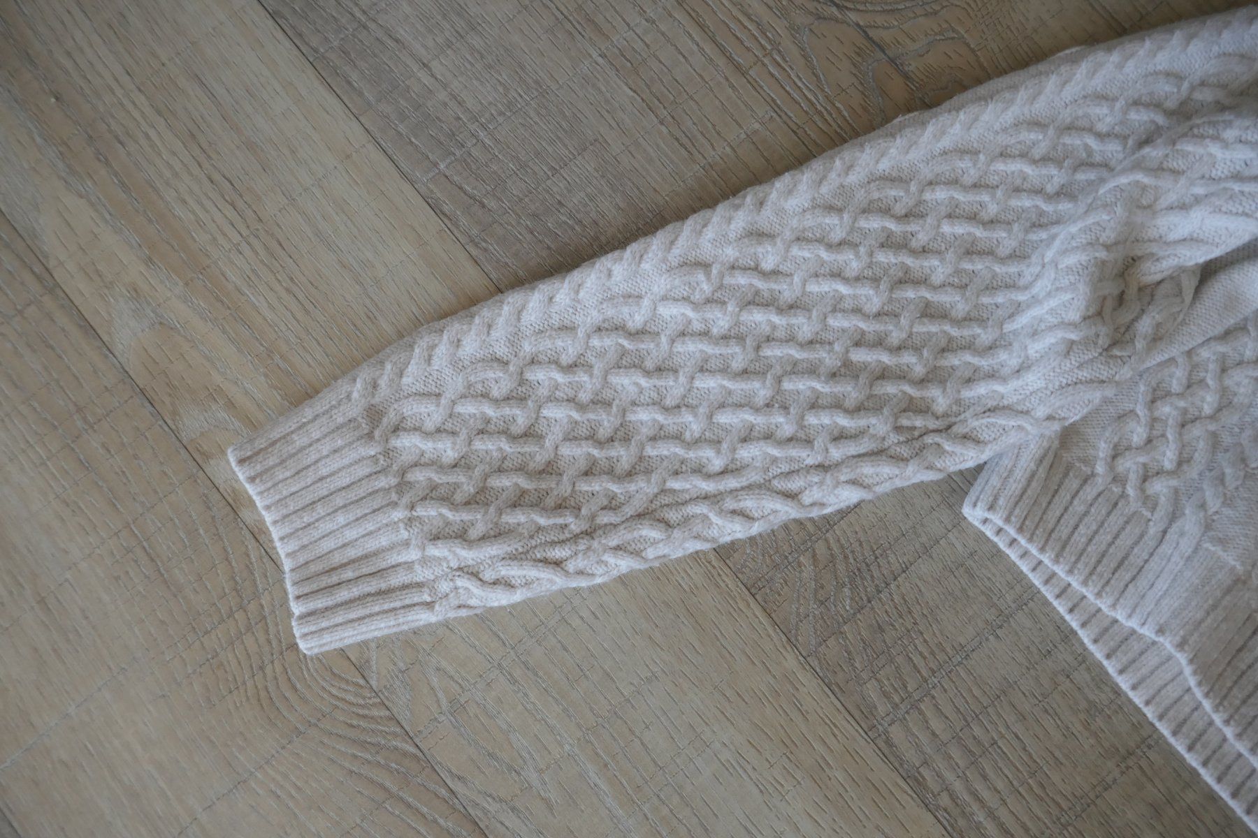 H&M Pullover & Sweatshirts: Pullover von H&M, Gr. S, creme-weiss – Gebraucht aus Port von uzuku 2