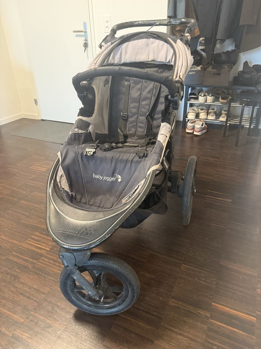Baby Jogger Carrozzine: Baby Jogger Summit X3 Kinderwagen – Usato da Zürich venduto da lupmac