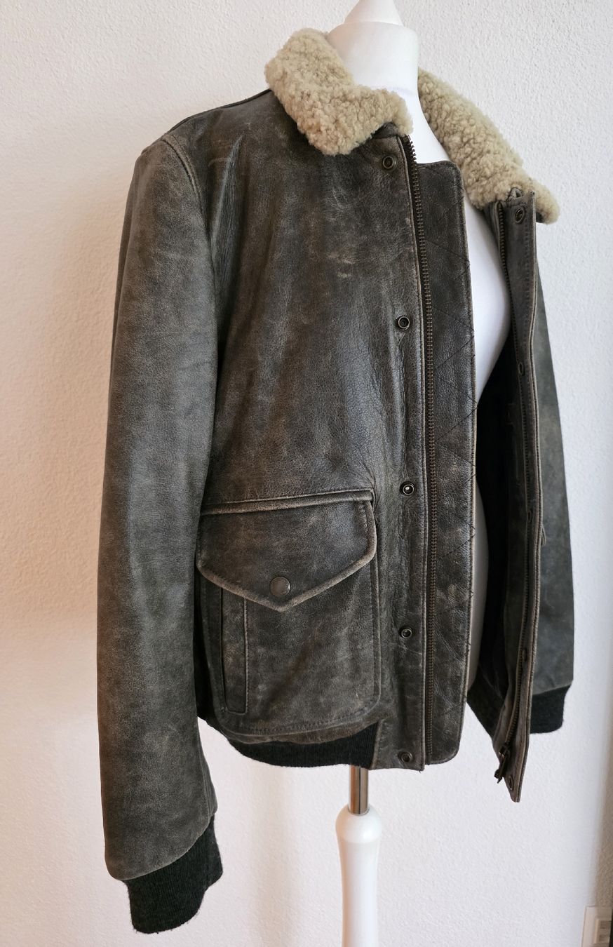 Chevignon Giacche: Chevignon Lederjacke, Vintage Look, Gr. L – Nuovo (secondo la descrizione) da Kerns venduto da d_s_obwalden 1