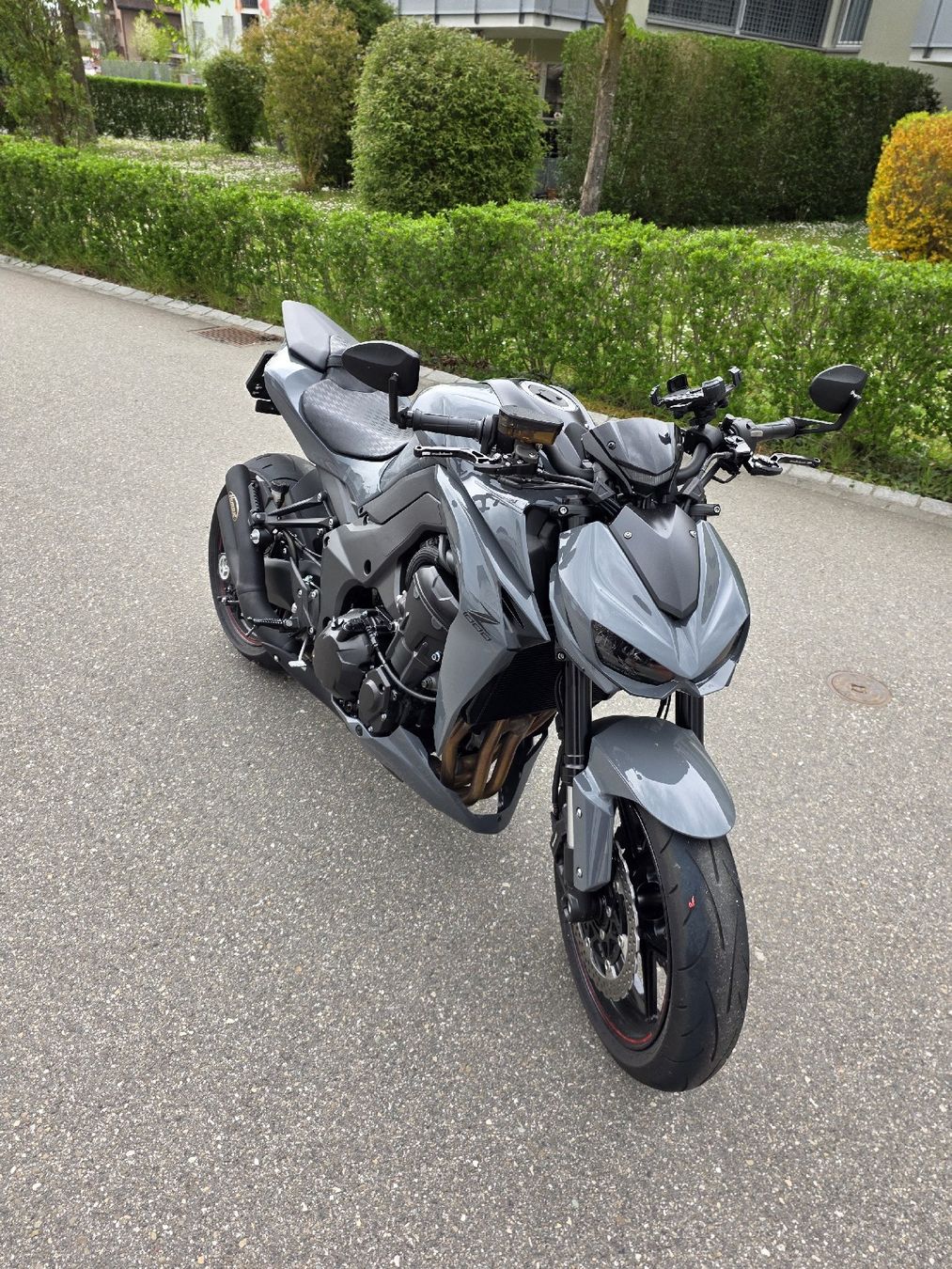 Kawasaki Strasse: Kawasaki Z1000 mach mir ein Angebot – Neu (gemäss Beschreibung) aus Döttingen von Kevi85