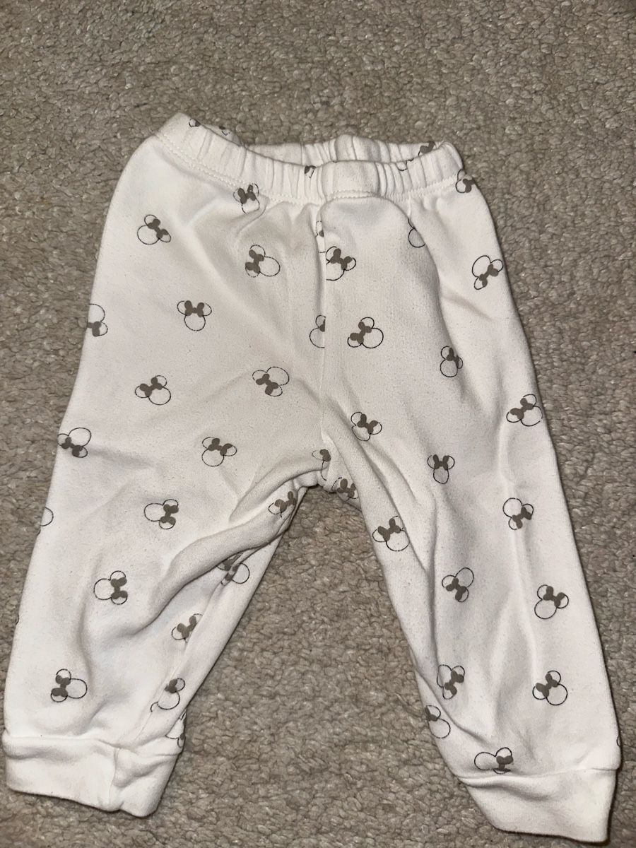 Lotti & Set di vestiti: Disney baby set – Nuovo (secondo la descrizione) da Emmenbrücke venduto da jov_qj5z