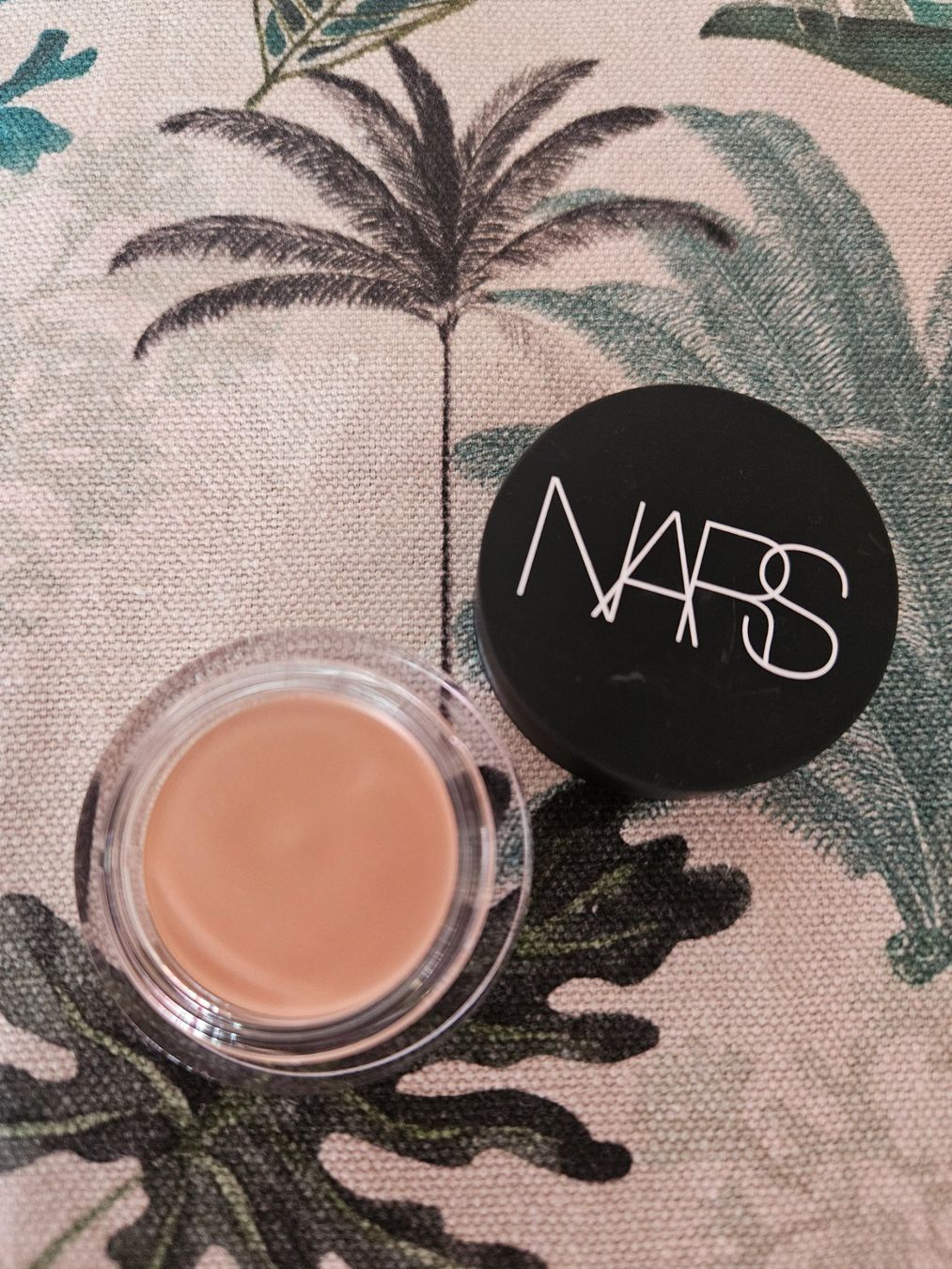 Nars Make-up: Nars Crème Brulée Concealer Light 2.5 - Neu – Nuovo (secondo la descrizione) da Zürich venduto da SkullLady88