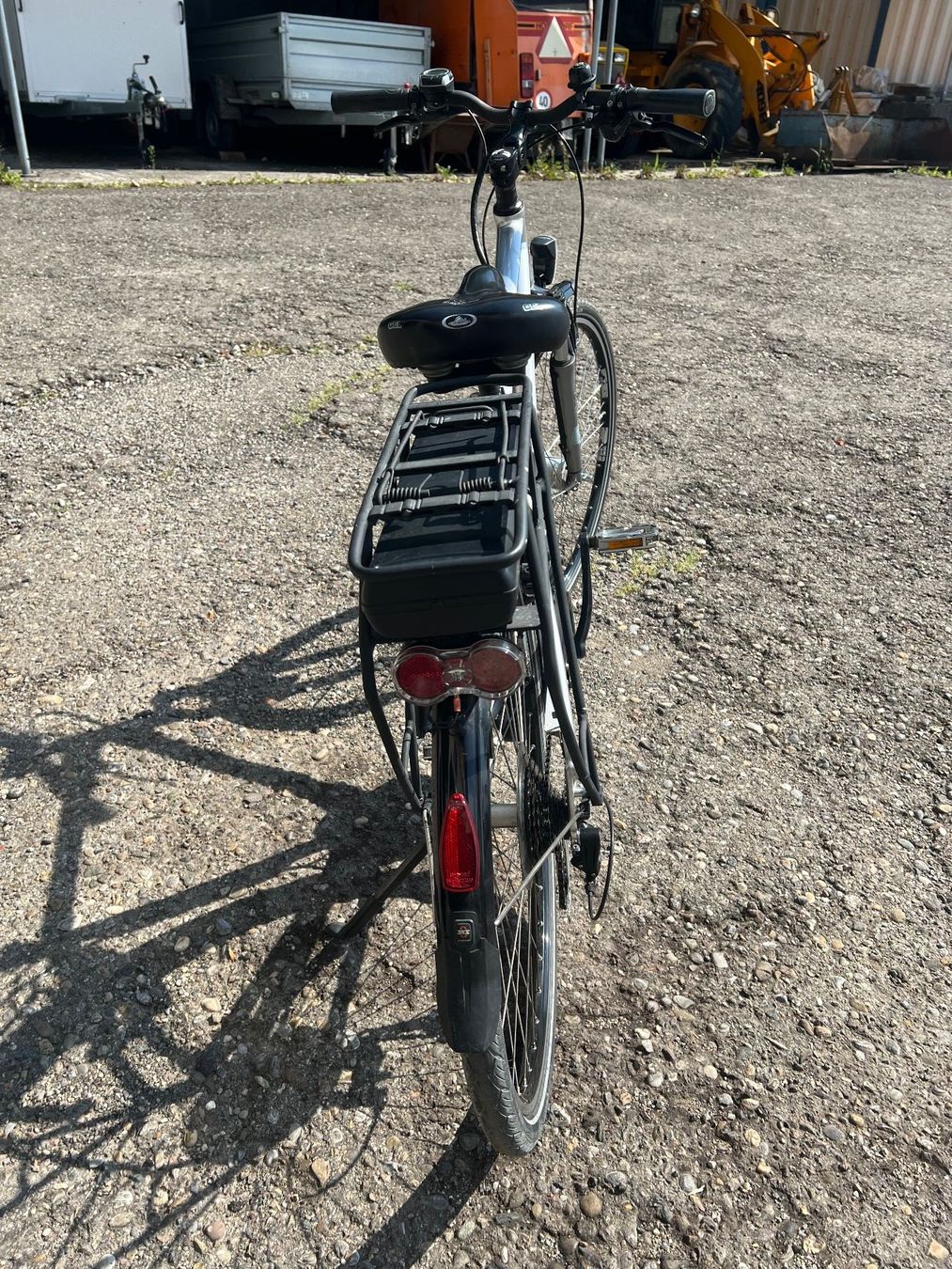 Velos: E-City Bike – Gebraucht aus Kloten von Ktm-lc4 5