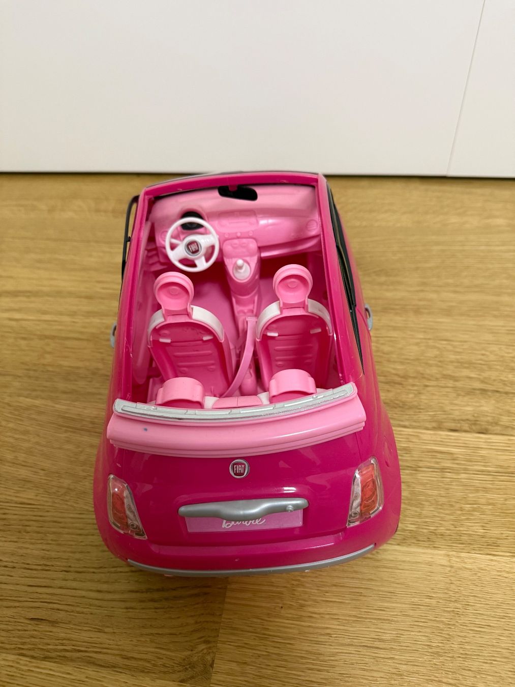Giocattoli: Barbie Auto Fiat 500 – Usato da St. Gallen venduto da mirnes84 1