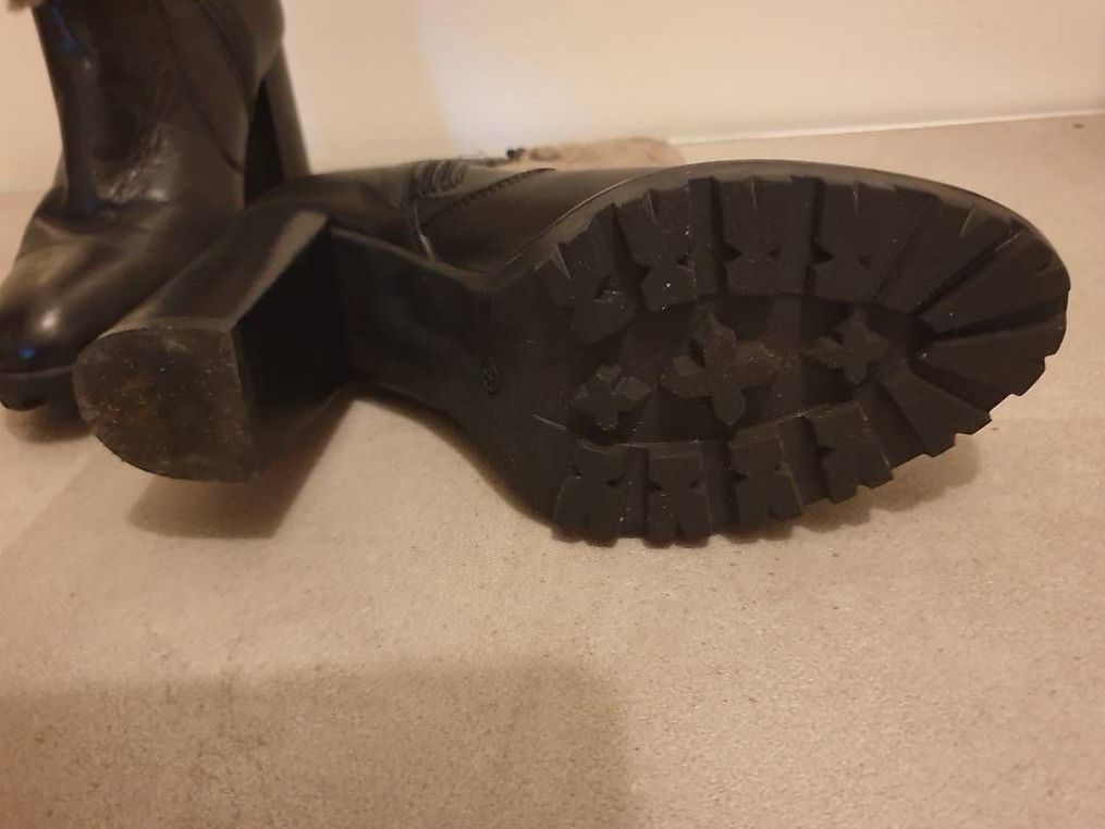 Globus Damenschuhe: Bottines Globus cuir et fourrure 38 – Gebraucht aus Geneve von Monthoux13 3