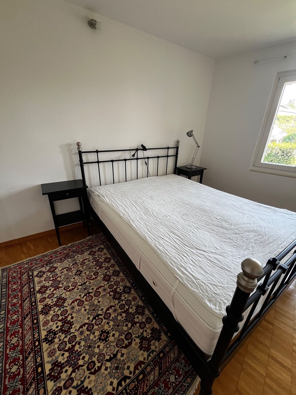 Ikea Letti: Full set: Bedframe + base + mattress + 2 night tables + lamp – Usato da Zollikon venduto da RimBen 2