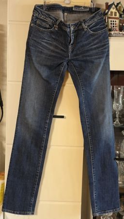Amerikanische Jeans Billabong Neuwertig !!! Grosse 28