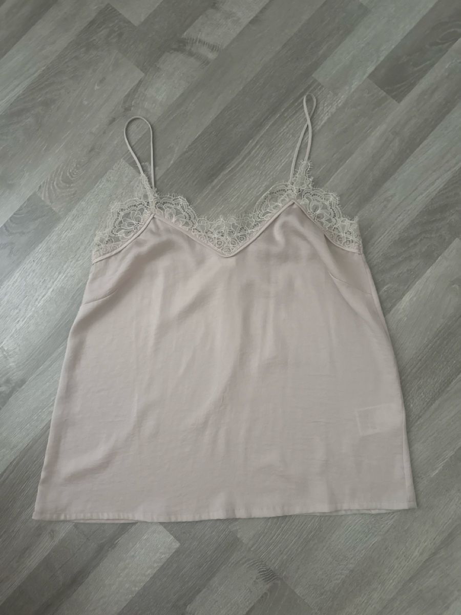 H&M Tops: H& M Top – Gebraucht aus Oberentfelden von ulli03