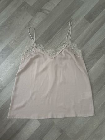 H& M Top