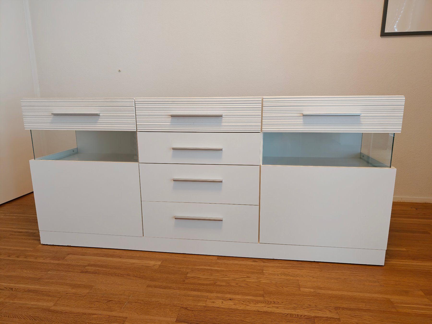Cassettiere: Kommode Sideboard Weiss Glas – Usato da Wallisellen venduto da m00ds 1
