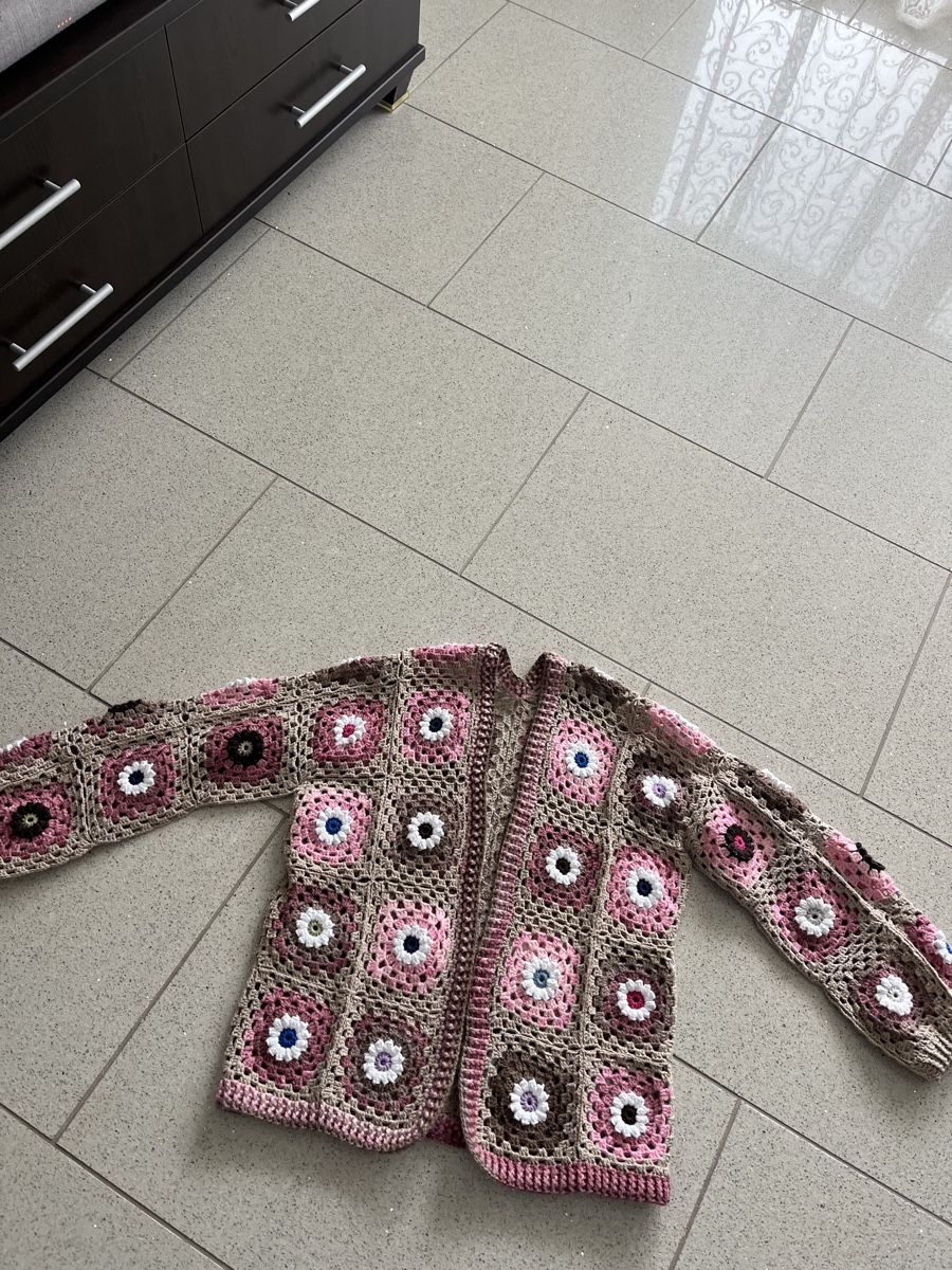 Giacche: Handarbeit Damen Strickjacke – Nuovo (secondo la descrizione) da Bassersdorf venduto da Rosa667