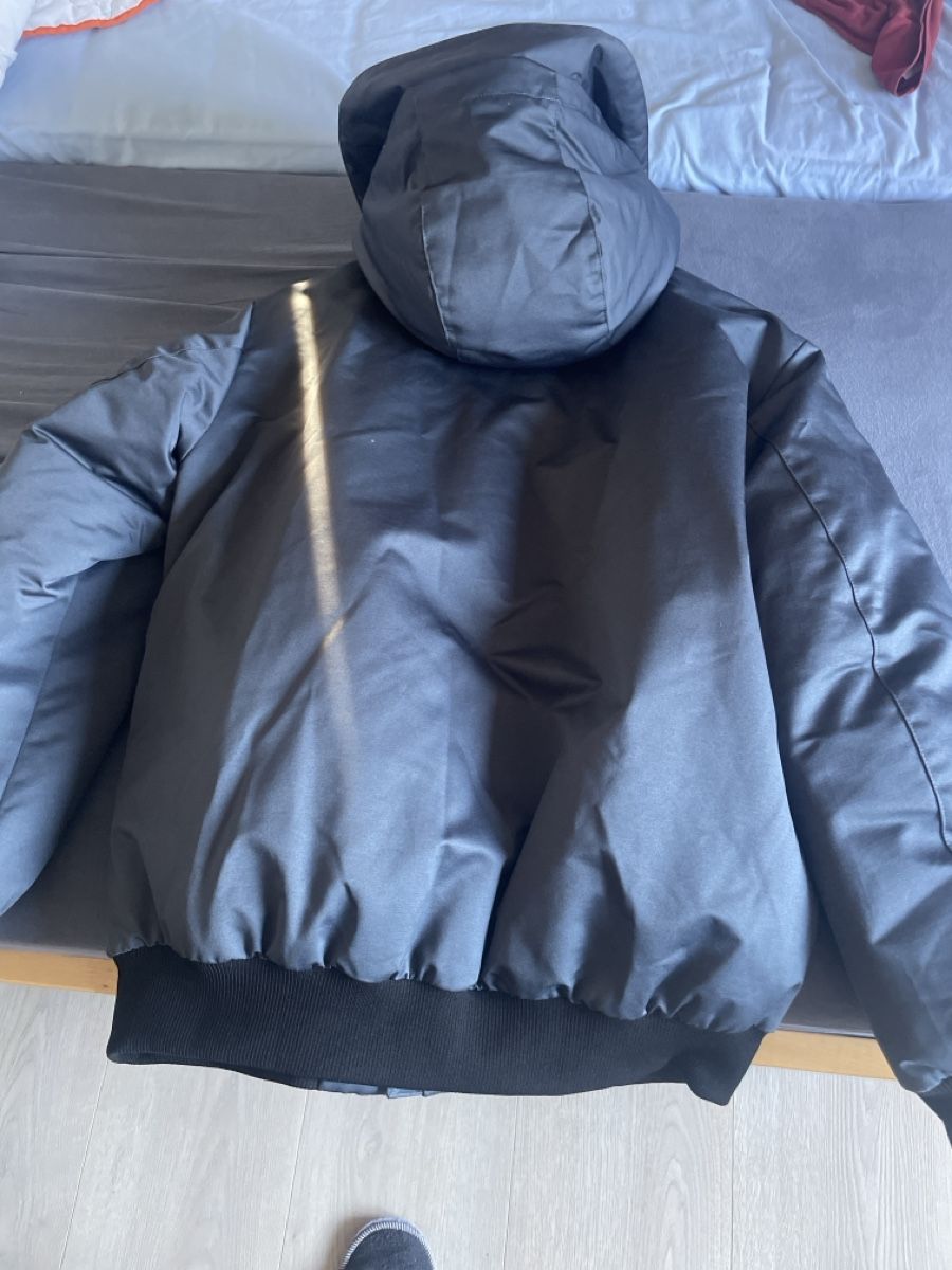 Giacche: Winterjacke – Nuovo (secondo la descrizione) da Pfäffikon ZH venduto da gab_q8wq 1