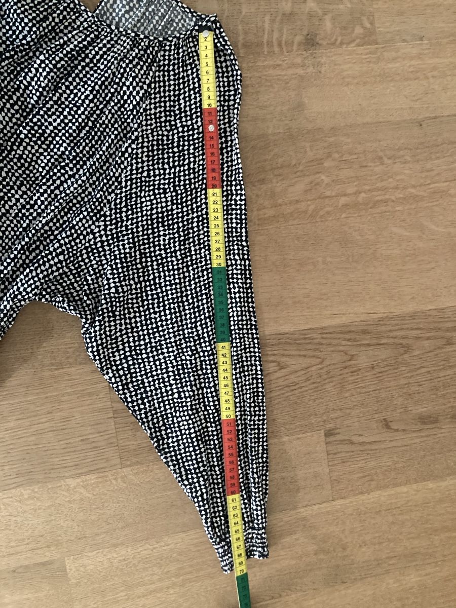 H&M Robes: H&M Kleid – D'occasion à Zürich par san_qzr2 2