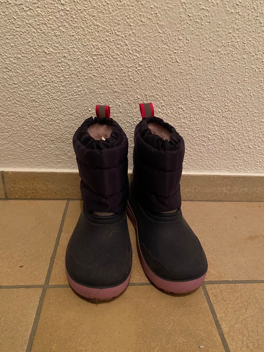 Scarpe per ragazze: Gummistiefel mit Futter / EUR 31 – Nuovo (secondo la descrizione) da Kleinandelfingen venduto da lau_10
