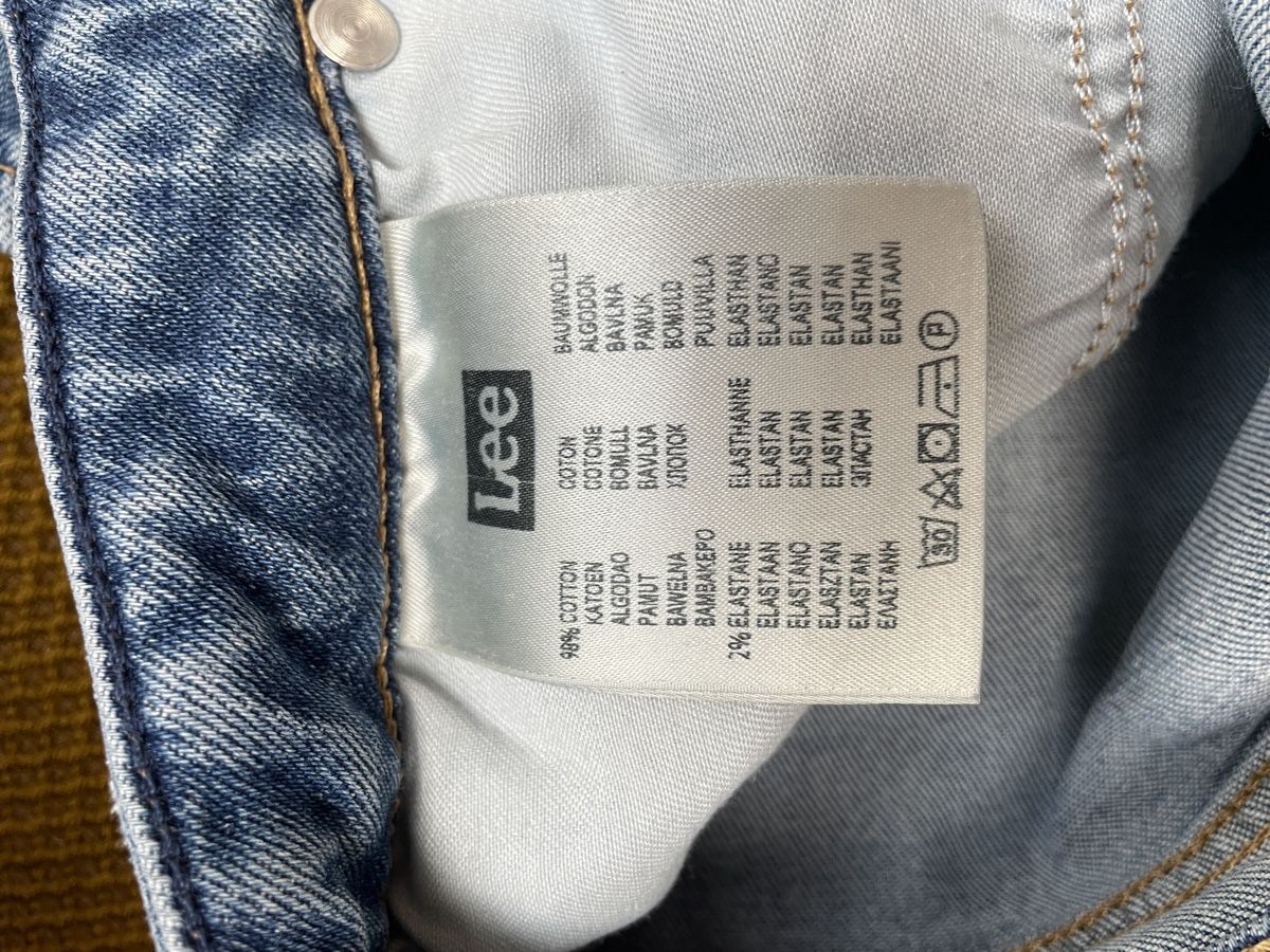 Lee Jeans: Jeans Lee blau, Grösse M – Gebraucht aus Mauren von acht33null 3