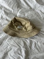 Levi’s bucket hat