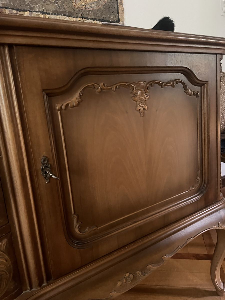 Credenze: Schönes Buffett im Louis XV Stil – Usato da Solothurn venduto da Bobesch08 3