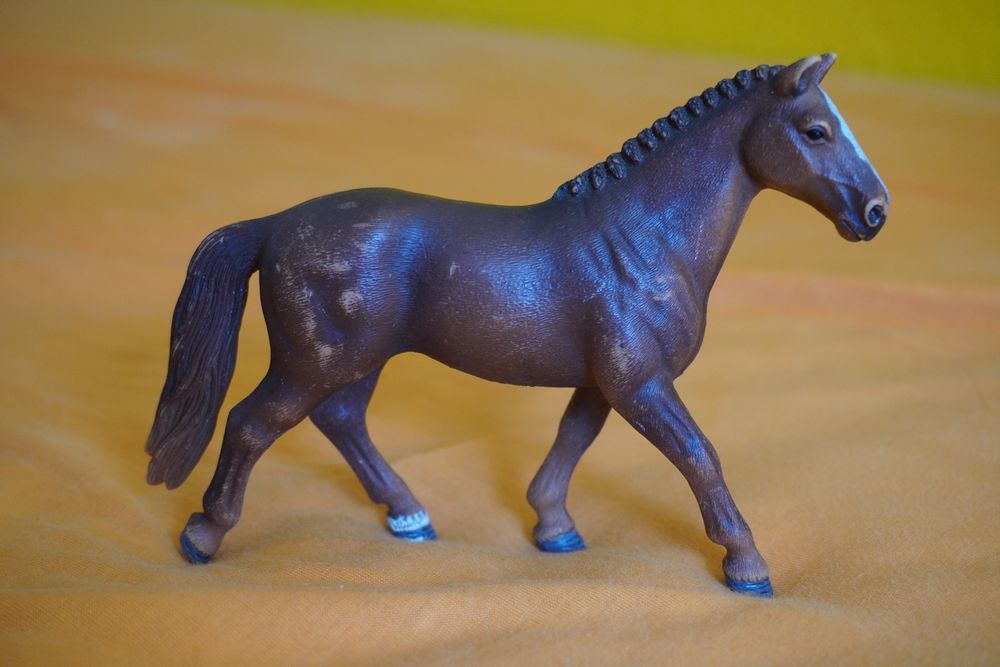 Braunes Schleich Pferd, 13 | Kaufen auf Ricardo