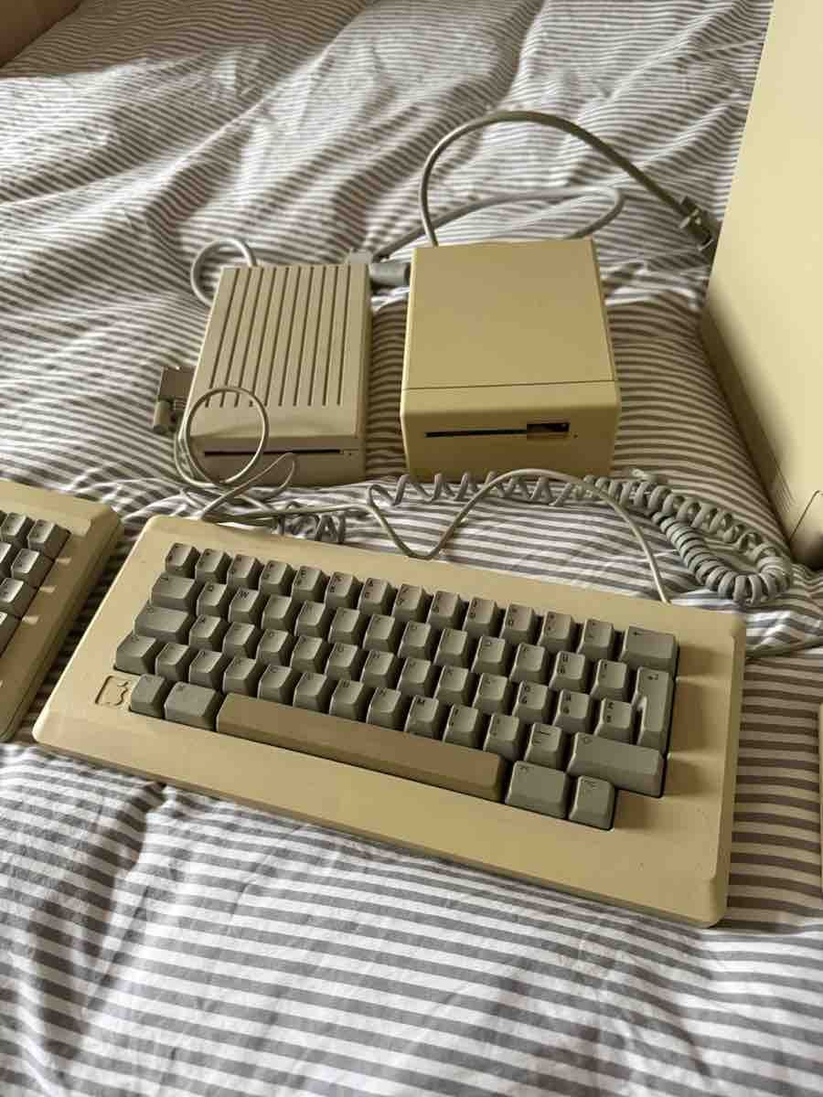 Apple PC: Apple Macintosh Plus 1Mb avec accessoires – Difettoso da Onnens VD venduto da FabioVince 3