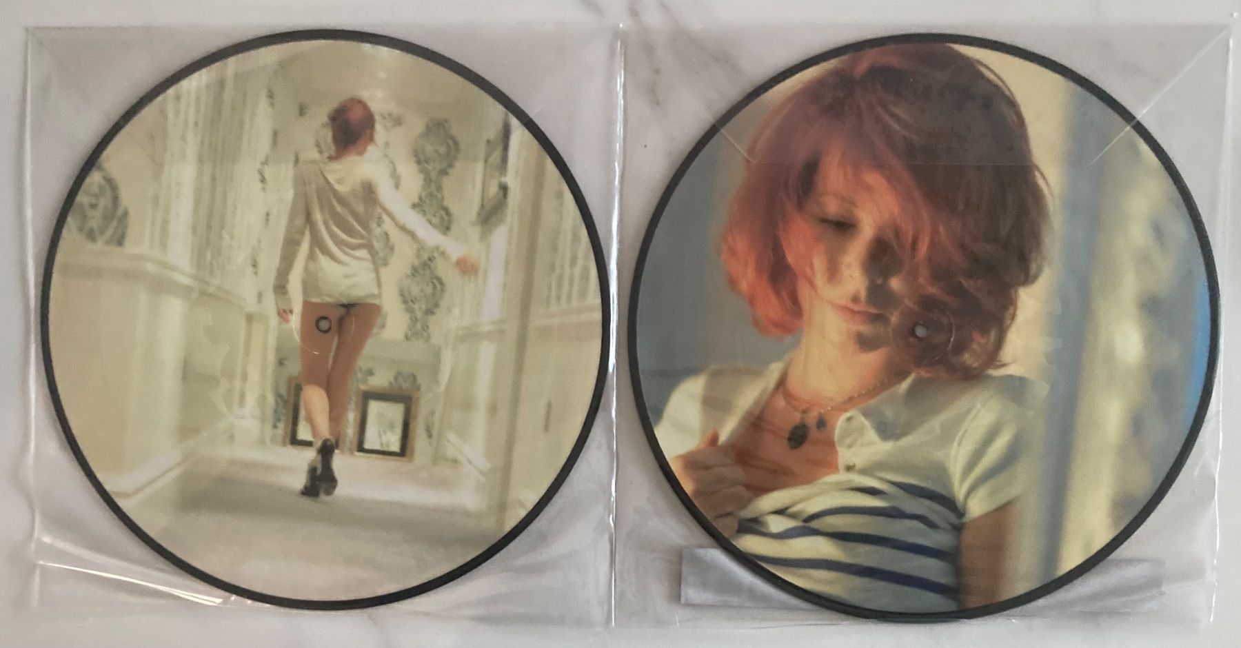 Dischi in vinile: MYLÈNE FARMER - BLEU NOIR – Usato da Poliez-Pittet venduto da Newtown-Records 1