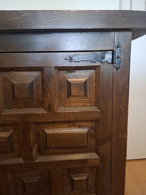 Kommoden: Kommode Massivholz spanischer Stil – Gebraucht aus Biel/Bienne von Kyruna 1