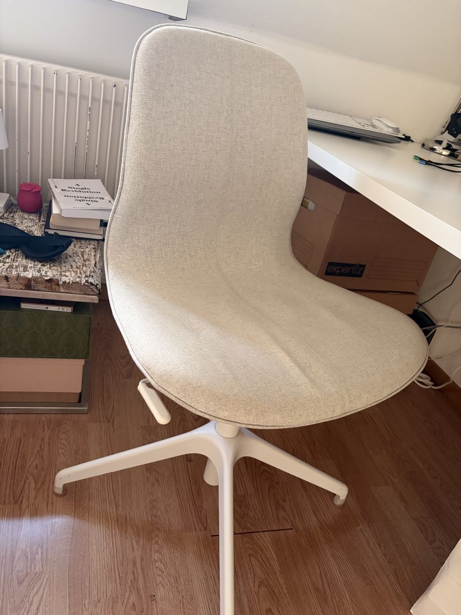 Ikea Sedie: Office Chair Beige Ikea Langfjäll – Usato da Zürich venduto da jan_gf9s 1