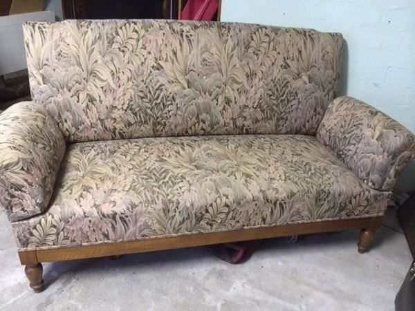 Sofas: Sofa !! antik !! Stoff mit Blumendekor ! – Gebraucht aus Brügg BE von rutschimedizin 1