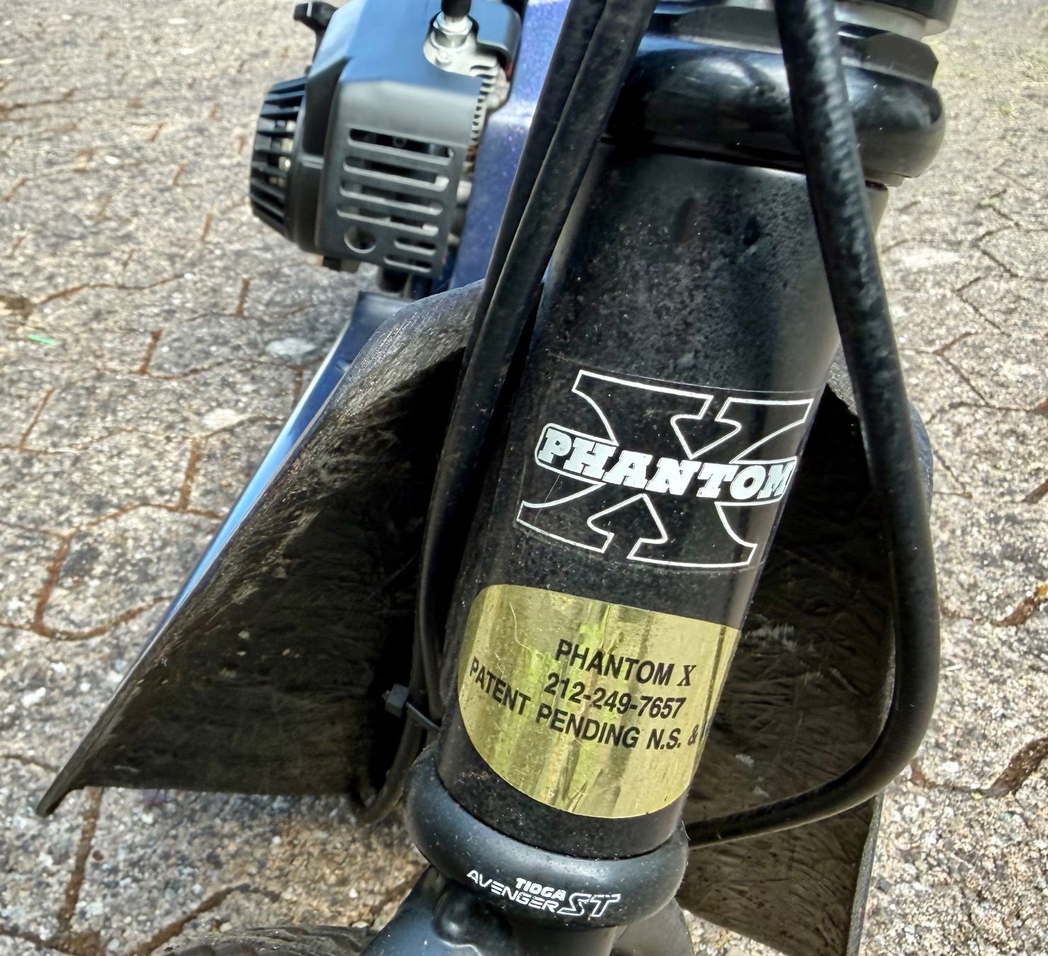 Scooters: Trotinet mit Benzinmotor – Defekt aus Brütten von Viktor3 7