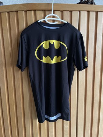 Under Armour x Batman - T-Shirt XL kids = S Adult
