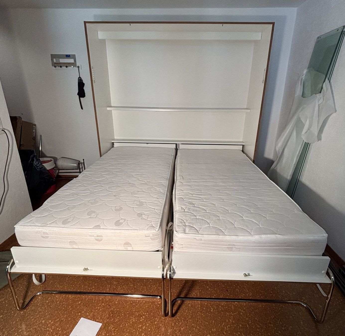 Letti: Klappbett Murphy bed 190x180 mit 2x Nachttisch inkl Matrazen – Usato da Obermumpf venduto da roclex