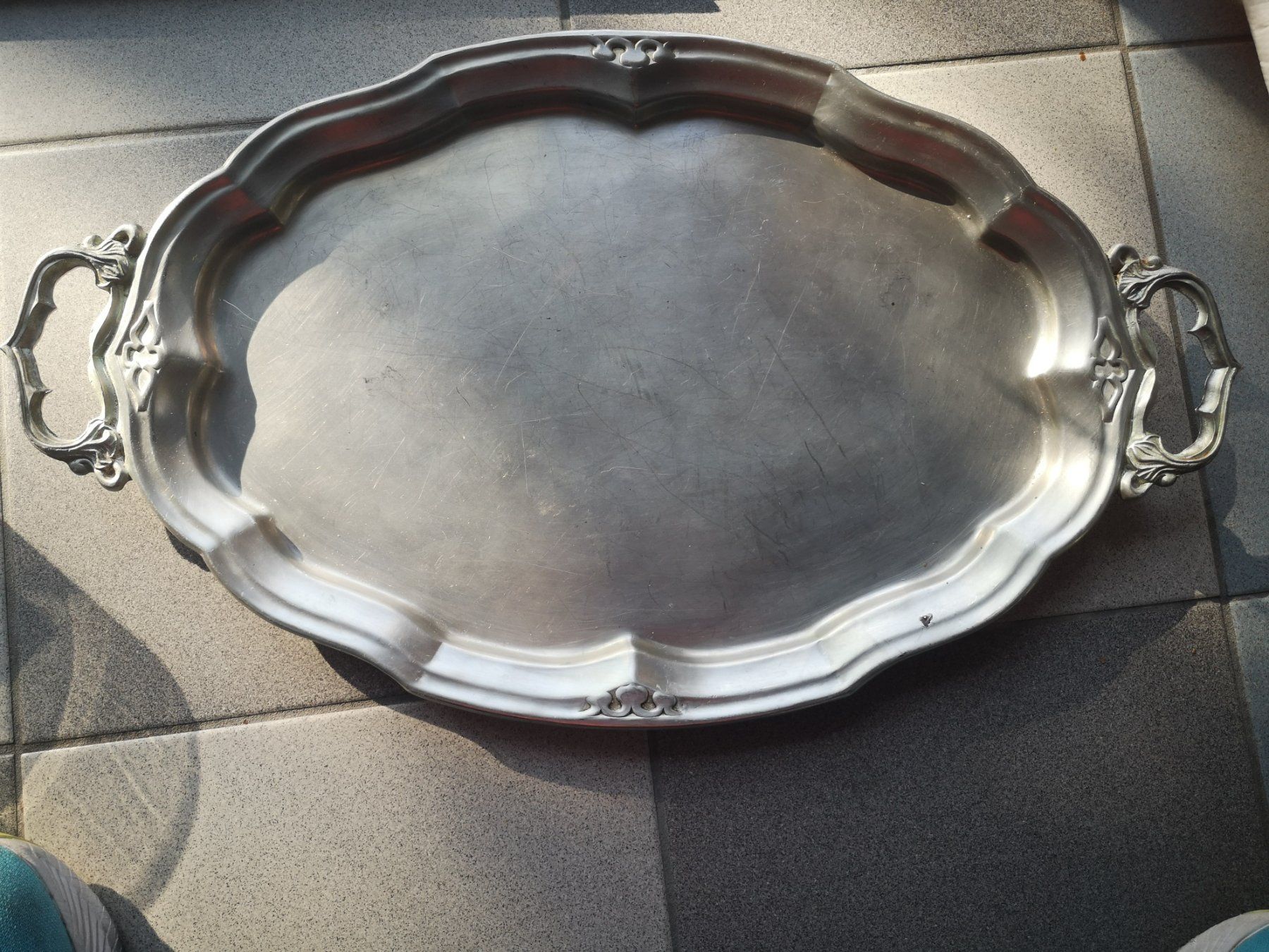 Piatti di portata: plat en étain – Usato da Boudry venduto da Philippe5161