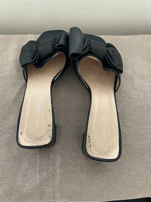 Scarpe da donna: Scarpa da donna elegante del marchio Les Lamda nera – Usato da Giubiasco venduto da erm_ngb5 1