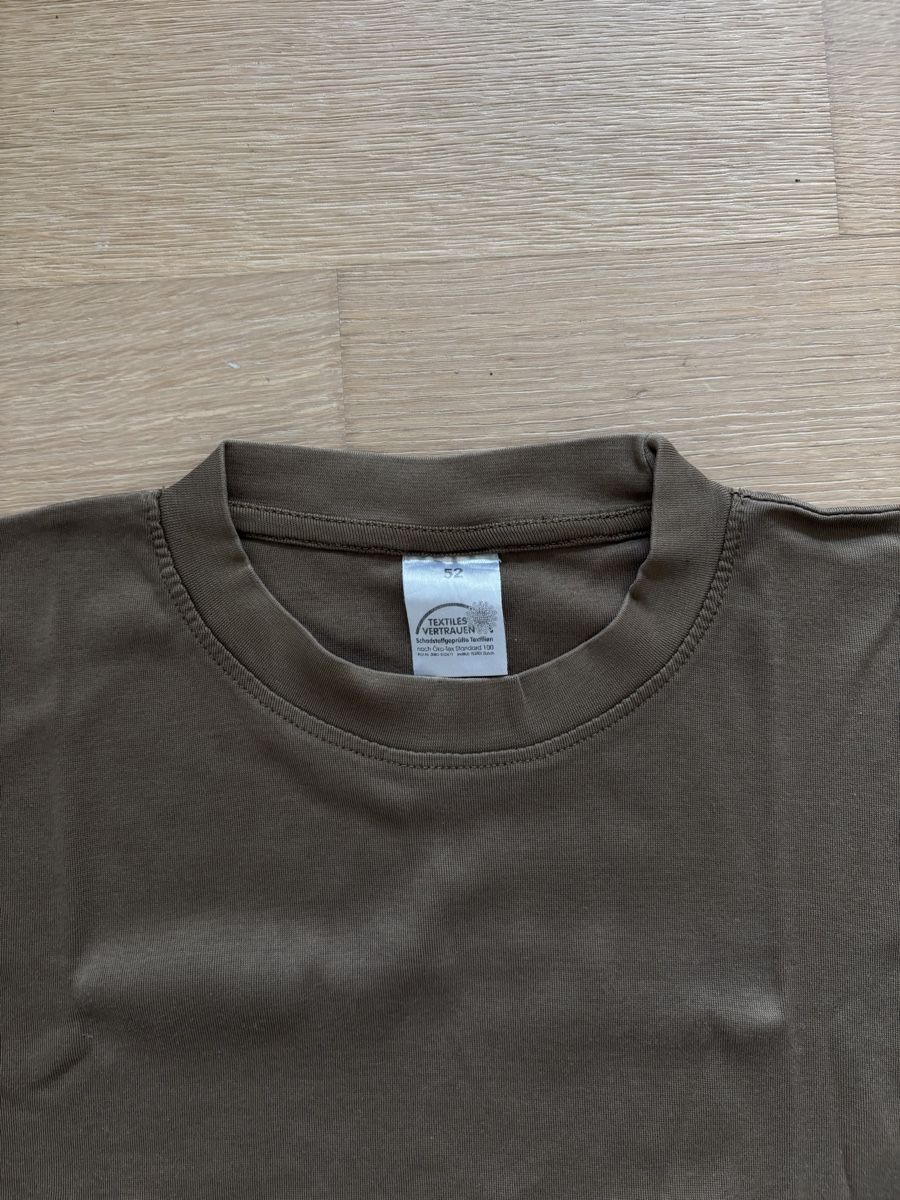Schweizer Armee T-shirt: Schweizer Armee Shirt (Gr. 52) – Usato da Wallisellen venduto da simeli94 2