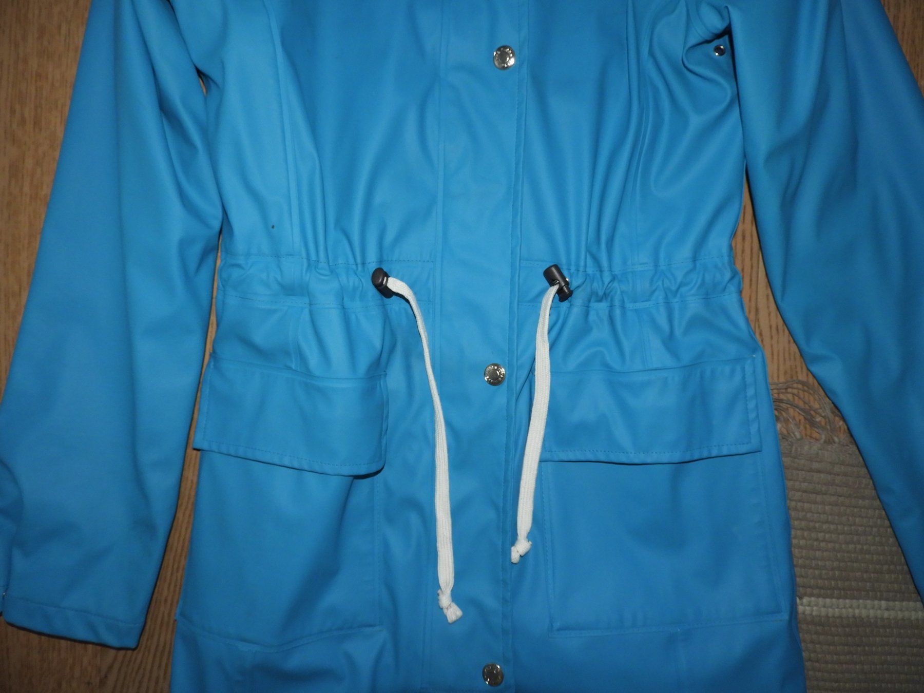 Rukka Giacche: Blaue Regenjacke von Rukka, Grösse 38 – Usato da Hergiswil NW venduto da Noema2006 2