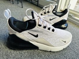 Nike air max 270 femme taille 39 gris claire