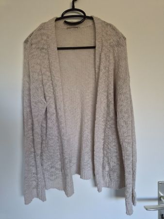 Leichtes Strickjäckli von Nile, Grösse S