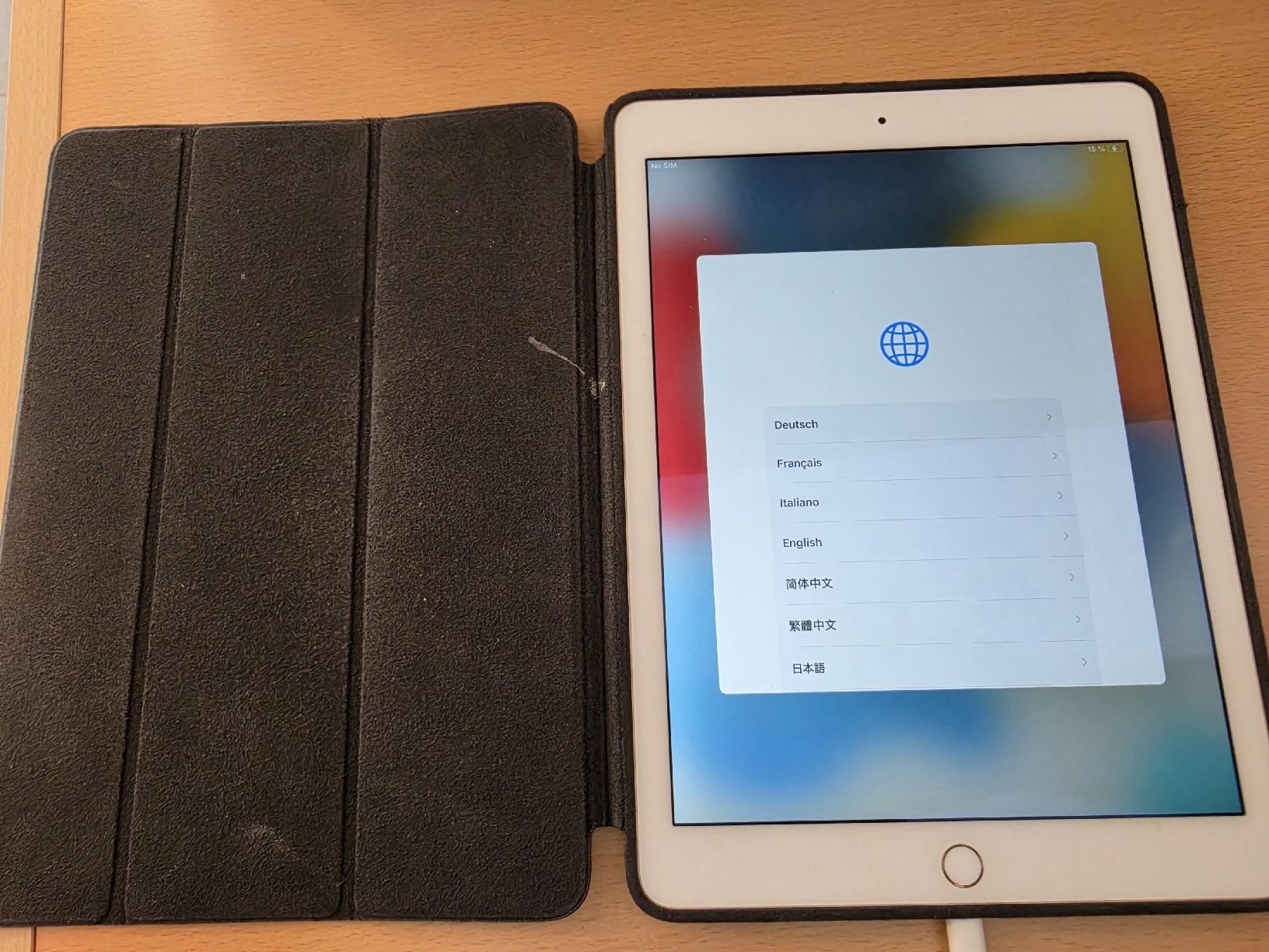 Apple Tablet PC: Apple iPad Air 2 Wifi/Cellular 128GB – Usato da Liestal venduto da Schnaeppli4410