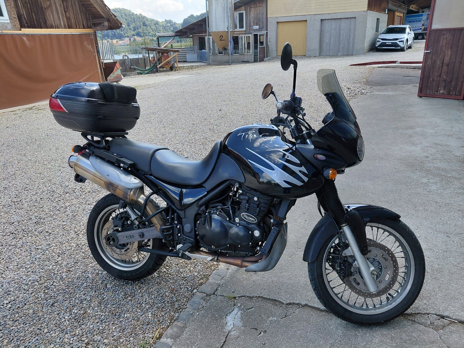 Triumph Touring: Triumph  Tiger 900 – Usato da Menznau venduto da thomho63