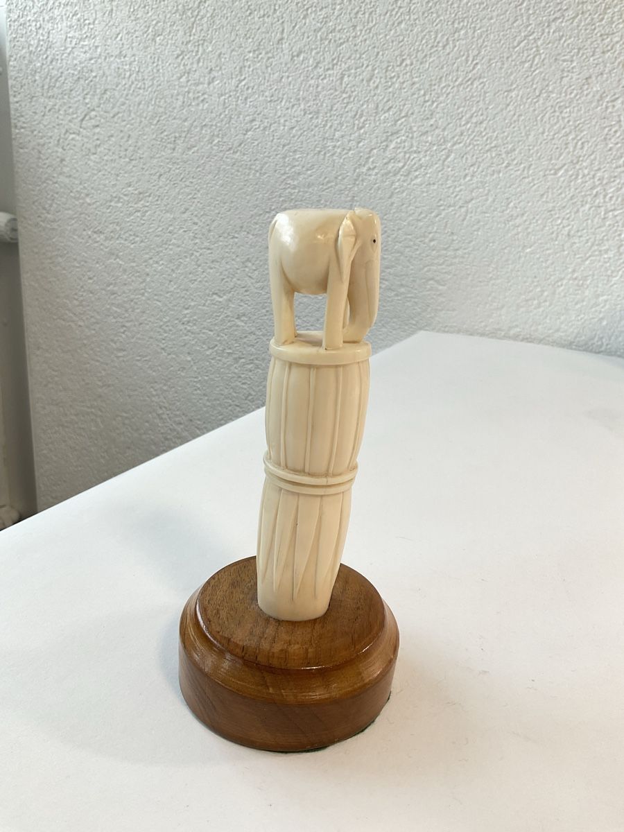 Statuette: Statuette ancienne, sculpté – Usato da Malleray venduto da Robot12 1