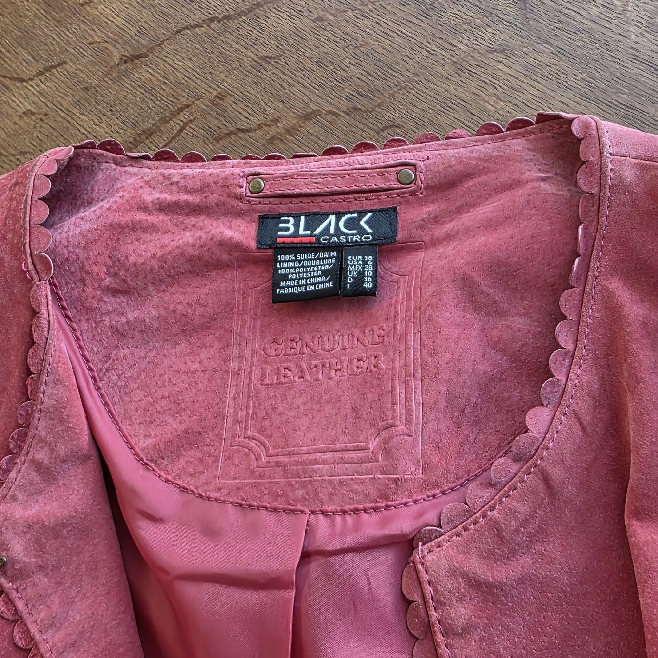 Jacken: Schicke  Wildleder Jacke, Grösse 38, Gebraucht – Gebraucht aus Rheinsulz von Gilea 3