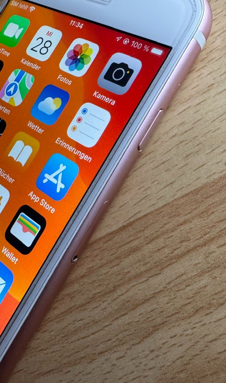 Apple Telefoni cellulari / Smartphones: iPhone 6S – Usato da Matzendorf venduto da BTCSwisswatcher