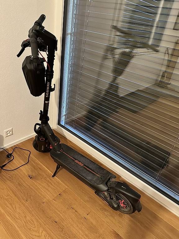Scooter: SEGWAY NINEBOT MAX G3 D – Usato da Emmetten venduto da pan_s7x2