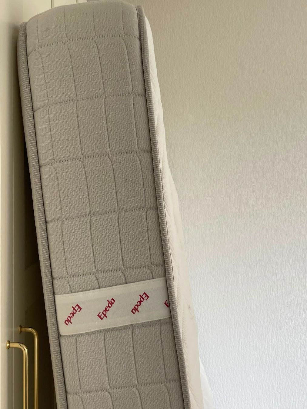 Matratzen: Matelas EPEDA GRACEFUL 160x200cm – Gebraucht aus Lausanne von aur_fj5f 2
